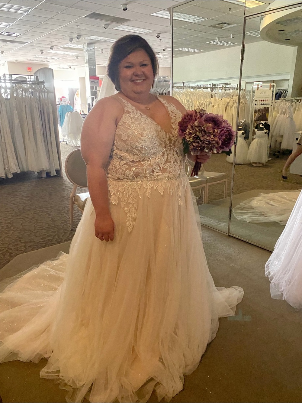 Plus-Size Ivory Lace & Tulle Wedding Dress with Beaded Bodice - Picture 7 of 12
